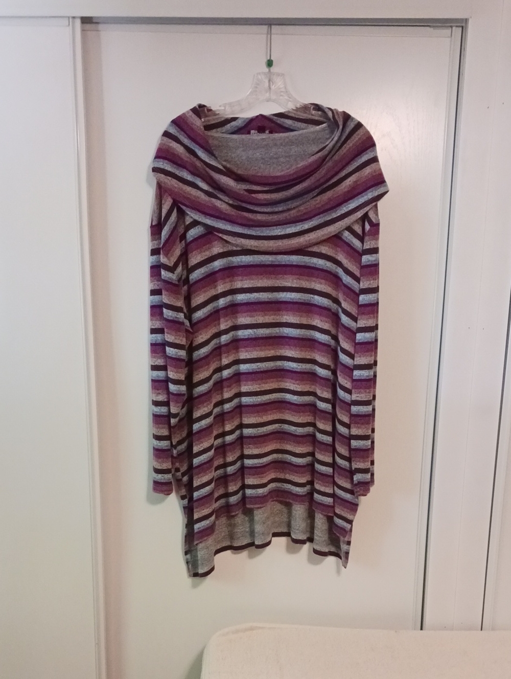 Lane Bryant 22/24 Striped Cowl Neck Sweater in Purple and Gray